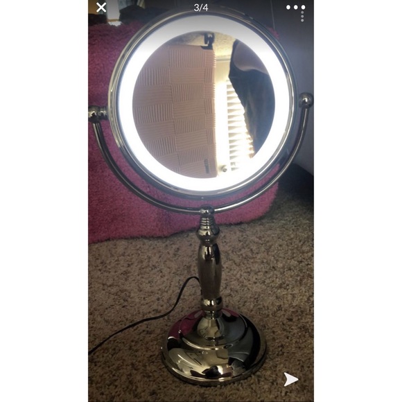 BRAND NEW CORDLESS MAKEUP MIRROR - Picture 4 of 4